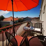 Boutique Julija Apartment *