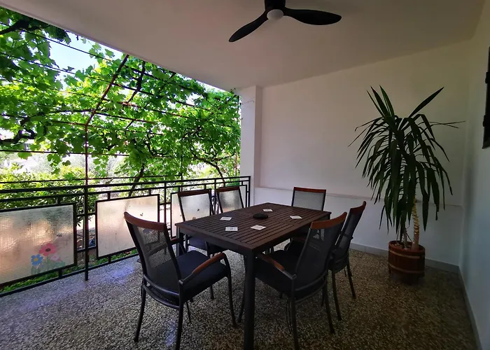 Julija Lejlighed Vodice