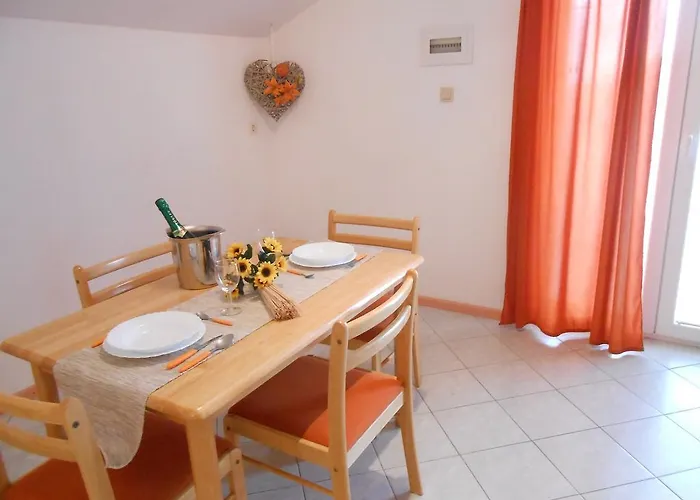 アパート Boutique Julija ヴォディツェ